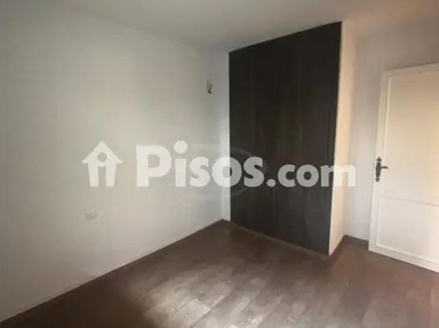 Casa en alquiler en Sispony
