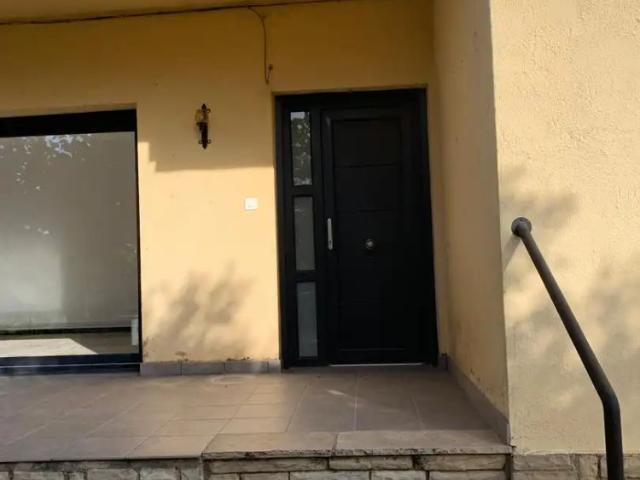 Casa en alquiler en TV 3141