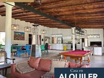 Casa en alquiler en Municipio de El Manantial - Jardín