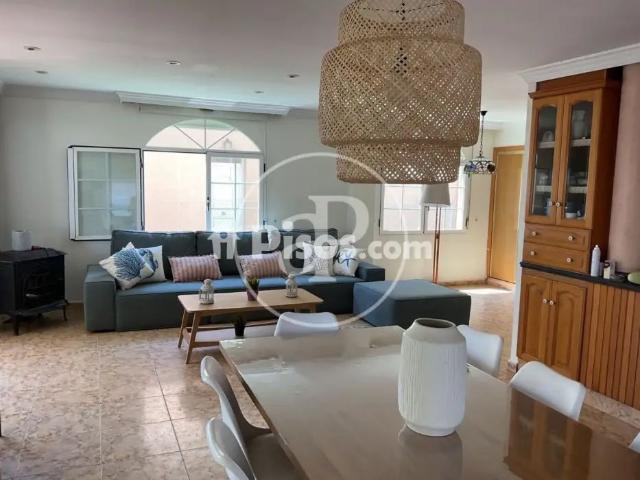 Casa en alquiler en Tavernes de La Valldigna