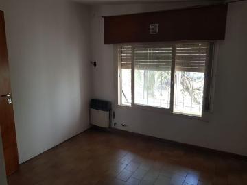 Casa en alquiler en Temperley