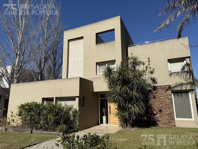 Casa en alquiler en Tigre
