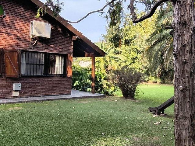 Casa en alquiler en Tristán Suárez