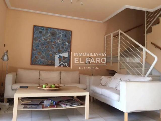 Casa en alquiler en Urbanización Veconsa Hoyo 12