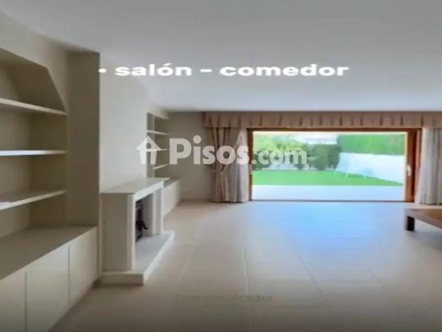 Casa en alquiler en Urbanización Villas de Rocafort