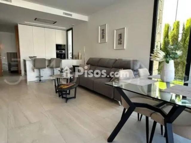 Casa en alquiler en Urbanización Golf Bahía
