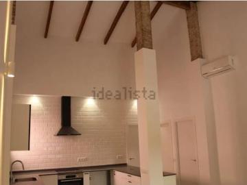 Casa en Alquiler en Valencia de las Torres, Valencia