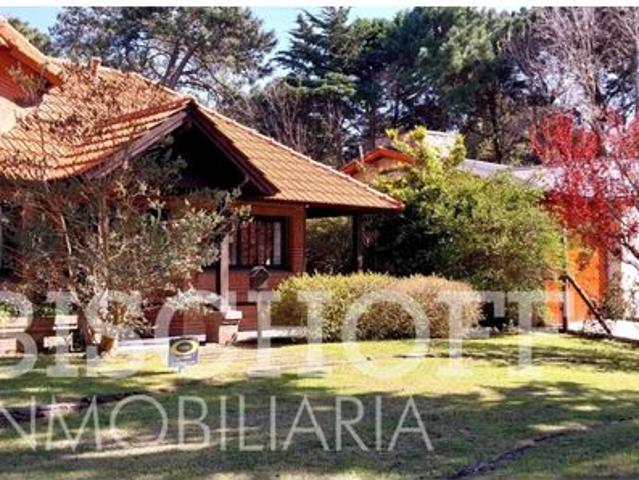 Casa en alquiler en Valeria del Mar