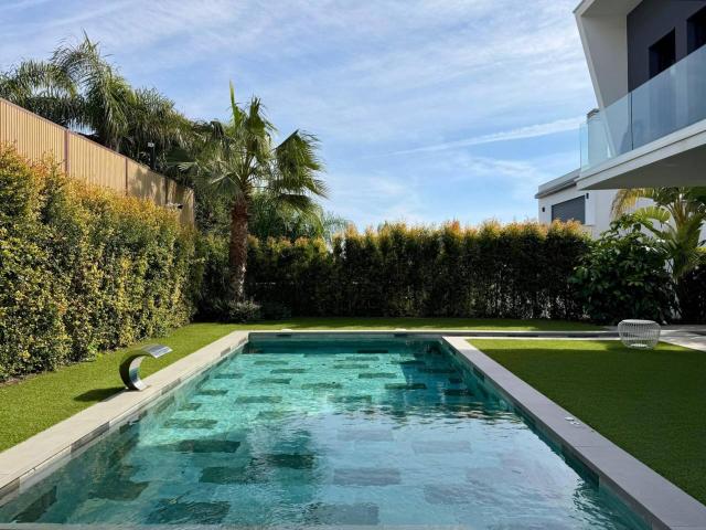 Casa en alquiler en Vallpineda Santa Bàrbara