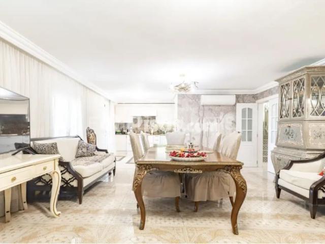 Casa en alquiler en Vallpineda Santa Bàrbara
