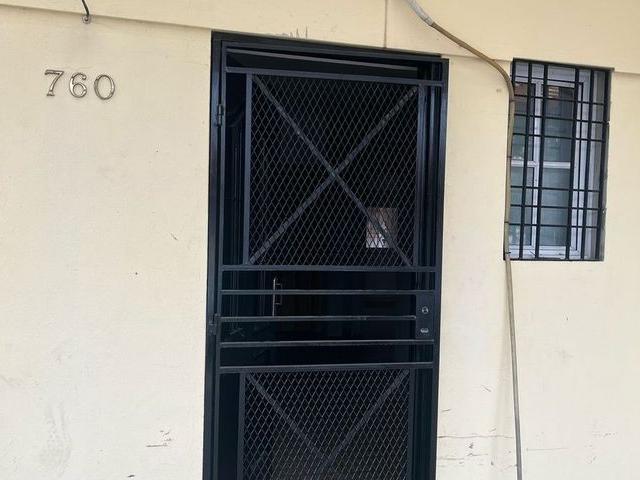 Casa en alquiler en Villa Madero