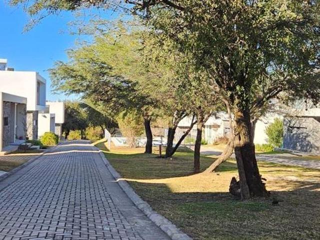 Casa en alquiler en Villa Allende