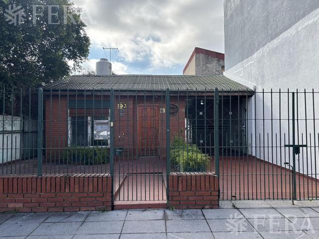 Casa en alquiler en Villa Dominico