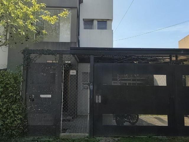 Casa en Alquiler en Villa Elisa