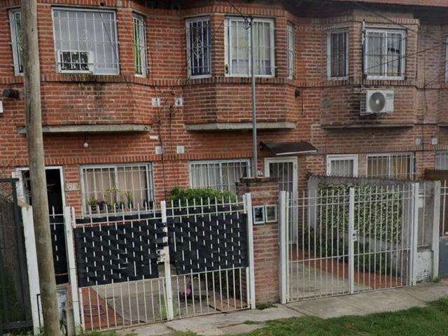 Casa en alquiler en Villa Tesei
