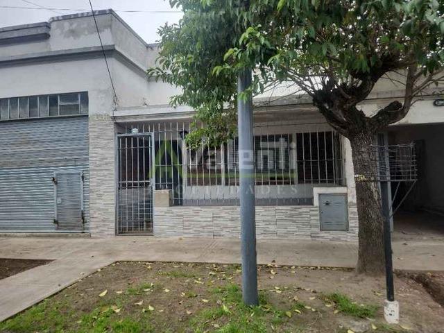 Casa en alquiler en Villa Tesei