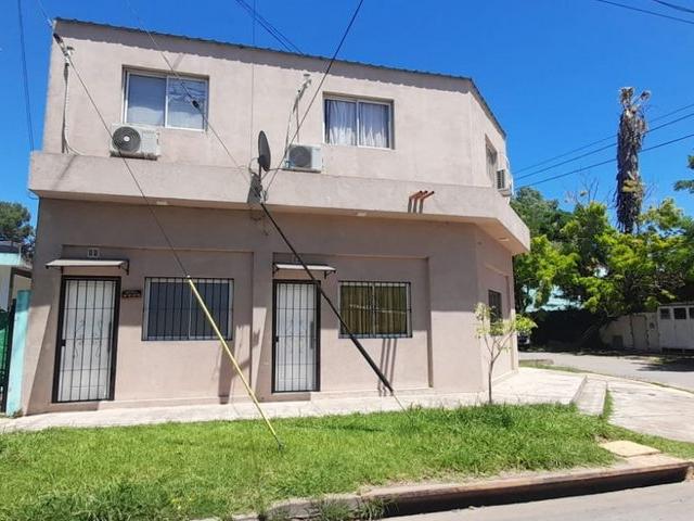 Casa en alquiler en Villa Udaondo
