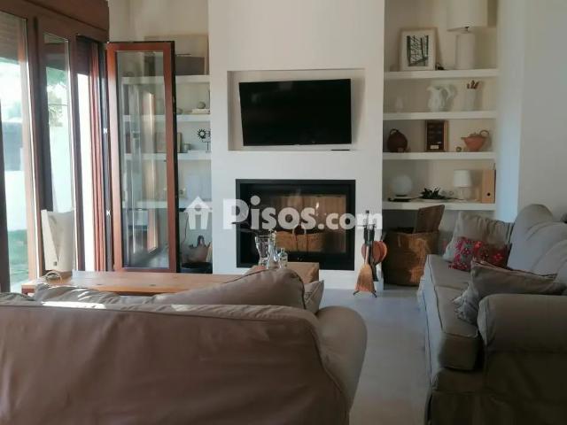 Casa en alquiler en Vistahermosa