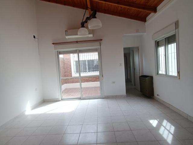 Casa en Alquiler en Yapeyu 1200, Bahía Blanca
