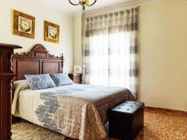 Casa en alquiler en Zacatin
