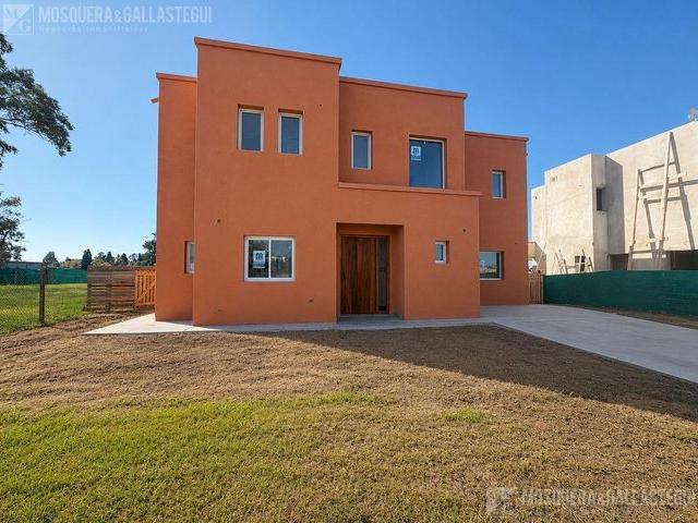 Casa en alquiler en Zelaya