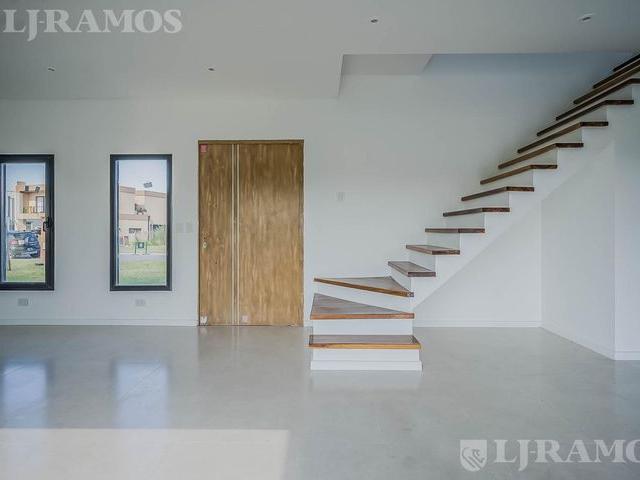 Casa en alquiler en Zelaya