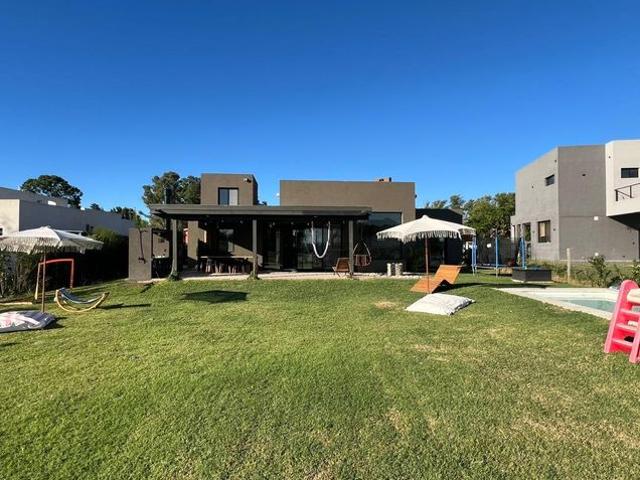 Casa en alquiler en Zelaya