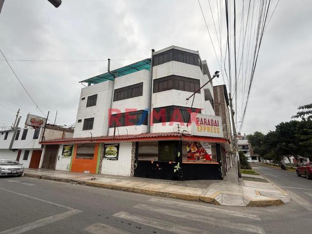 Casa En Alquiler Frente A Parque En Urb Covicorti