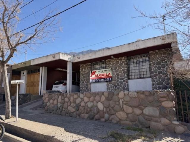 Casa en Alquiler Godoy Cruz Mendoza