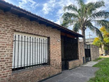 Casa en alquiler Lomas Del Mirador 3 ambientes