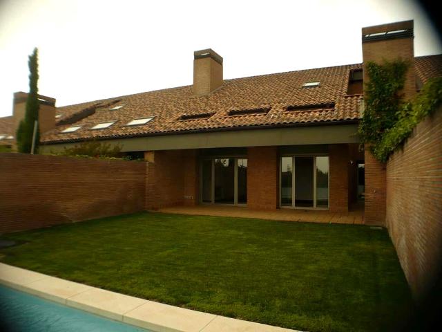Casa en alquiler Pozuelo de Alarcón