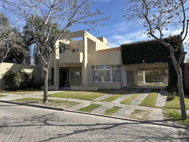 Casa en Alquiler Rivadavia San Juan