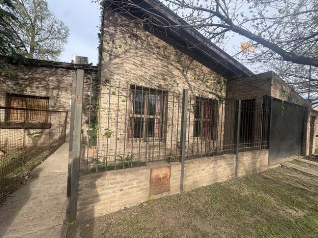 CASA EN ALQUILER ROLDAN CASCO CÉNTRICO