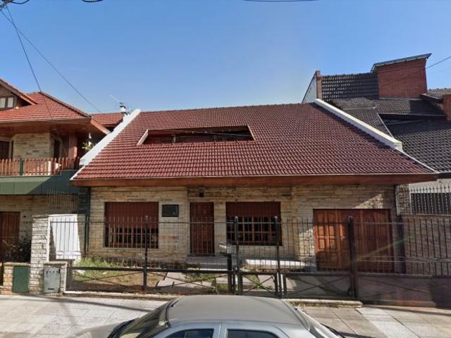 Casa en alquiler San Justo 4 ambientes