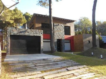Cefiro, Partido de Pinamar, Provincia de Buenos Aires