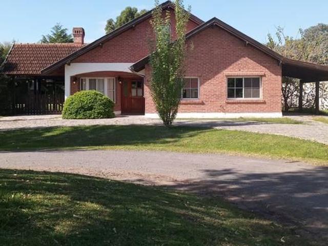 Casa EN VENTA