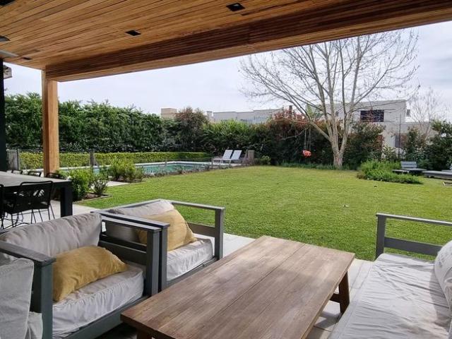 Casa en alquiler temporario en Las Liebres, Panamericana Km 38, 4 dorm, jardin y pileta