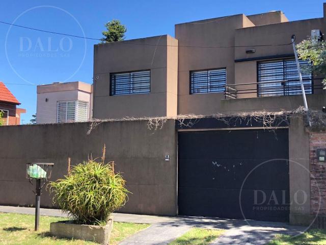 Casa en Alquiler Venta en Los Cedros APTO CREDITO CASA EN QUILMES OESTE ALQUILER CON OPCION DE COMPRA