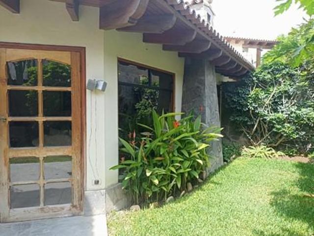 Casa en Alquiler y Venta en La Molina