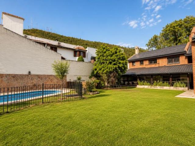 Casa en alquiler y venta Los Cebiles 271 Tres Cerritos