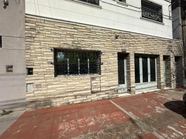Casa en alquiler 15 61 y 62 La Plata