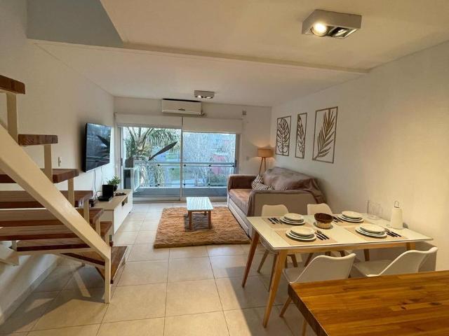 Casa en alquiler 1 Dormitorio 1 BaÃ±o 80Mts2 Berazategui