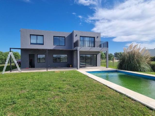 Casa EN ALQUILER