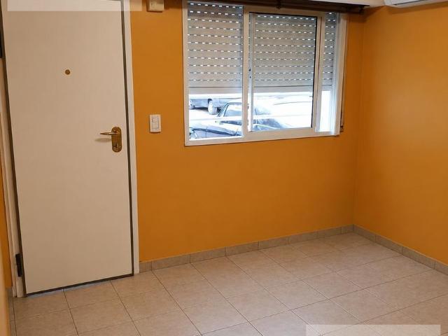 Casa en Alquiler 2 Dormitorios 1 Ba?o 100mts La Plata