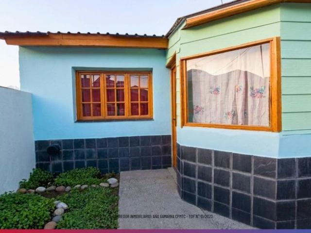 CASA EN ALQUILER / 2 DORMITORIOS / GARAGE / PATIO