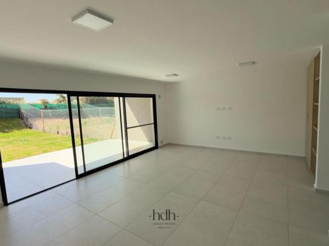 Casa Siete Soles en alquiler 3 dormitorios 2 baños con vestidor