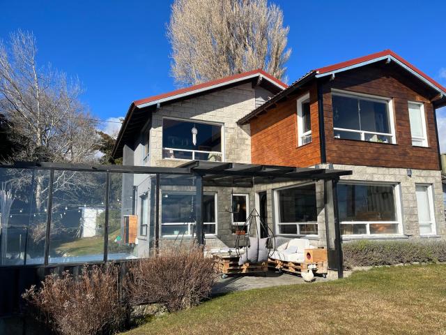 Casa en alquiler 3 Dormitorios 4 Ba?os San Carlos de Bariloche