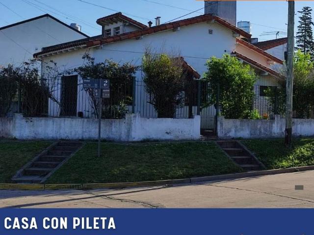 Casa en alquiler 4 ambientes