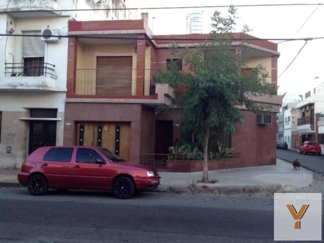 Casa en alquiler 4 Dormitorios 2 Ba?os 300Mts2 Caballito ? 250m?