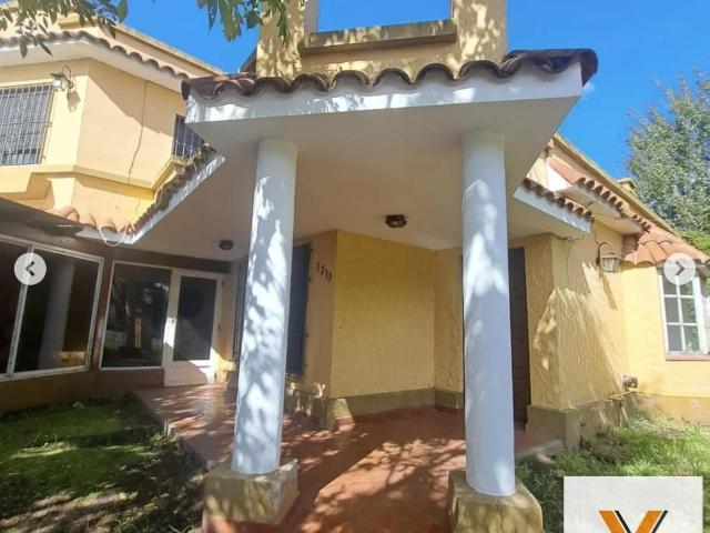 Casa en Alquiler